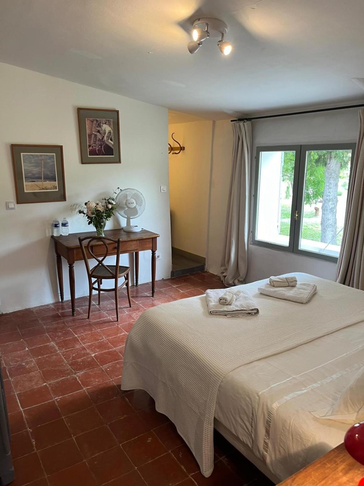 Le Domaine Saint Jean Bed & Breakfast Exterior photo
